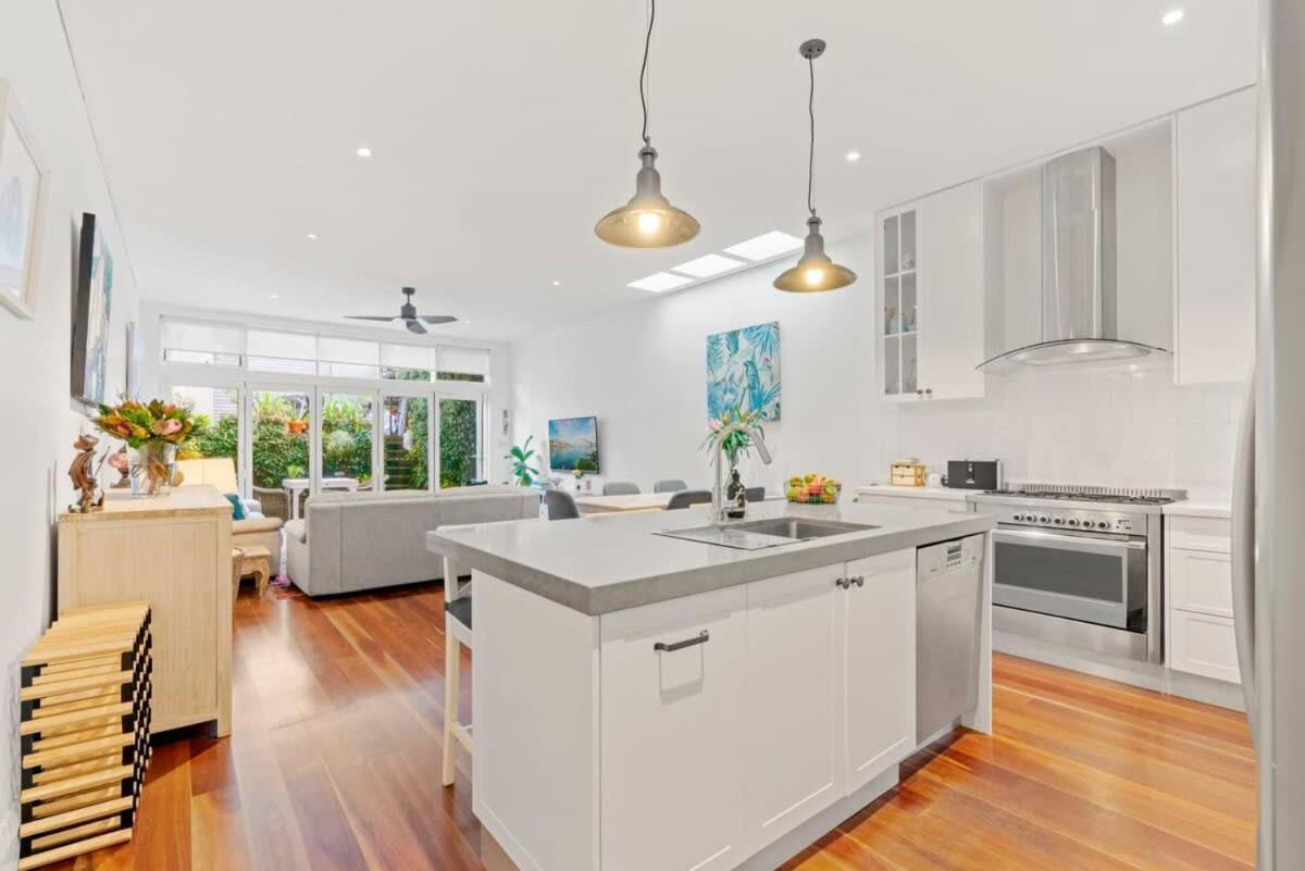 Bright Home In Trendy Newtown Close To The Park Sídney Exterior foto